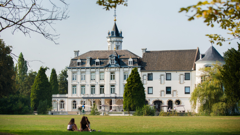 Teaching Hotel Chateau Behtlehem